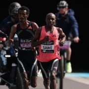 8868体育官方网站-见证历史！伦敦马拉松萨维1:59:30夺冠，人类马拉松正式破2